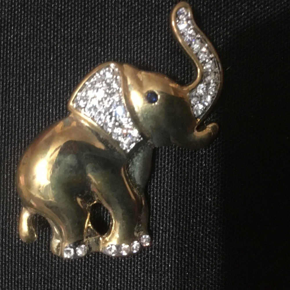 Elephant Pin - Picture 4 of 4